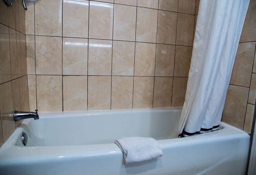 فندق Days Inn By Wyndham Redwood City