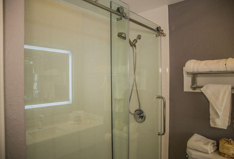 فندق Days Inn By Wyndham Redwood City