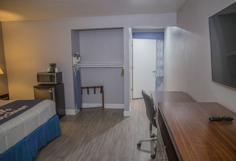 فندق Days Inn By Wyndham Redwood City