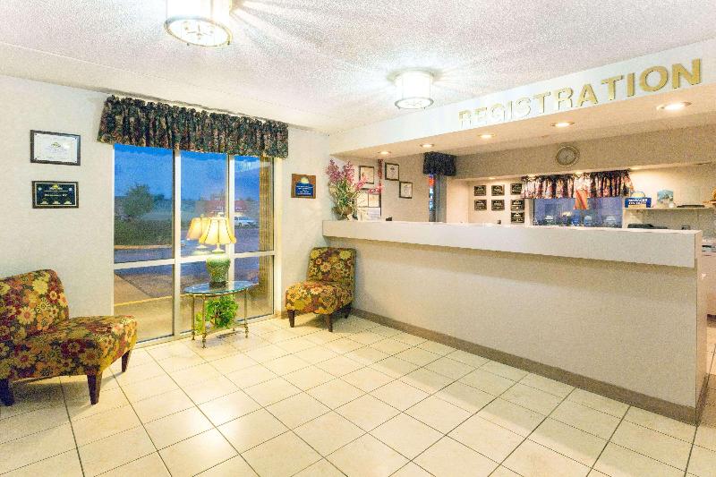 בית מלון כפרי Days Inn By Wyndham Richmond
