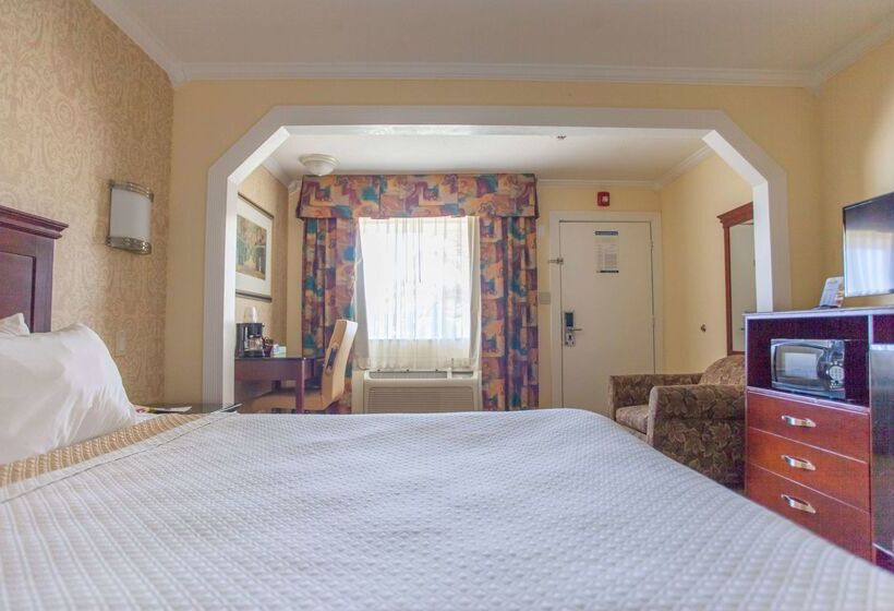 فندق Days Inn By Wyndham Shenandoah