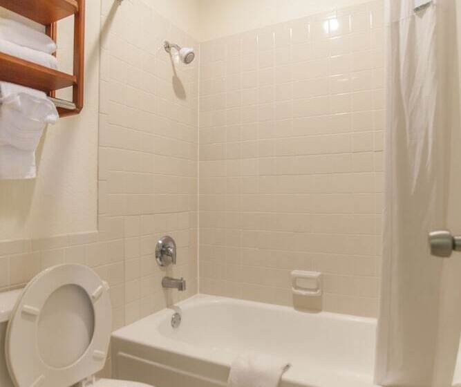 فندق Days Inn By Wyndham Shenandoah