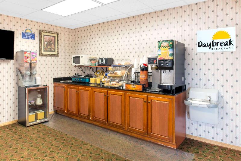 فندق Days Inn By Wyndham Sullivan