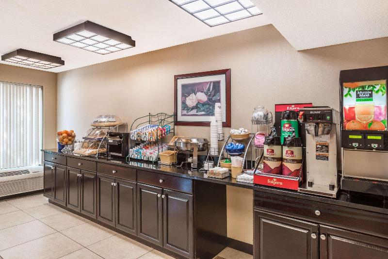 호텔 Days Inn By Wyndham Westminster