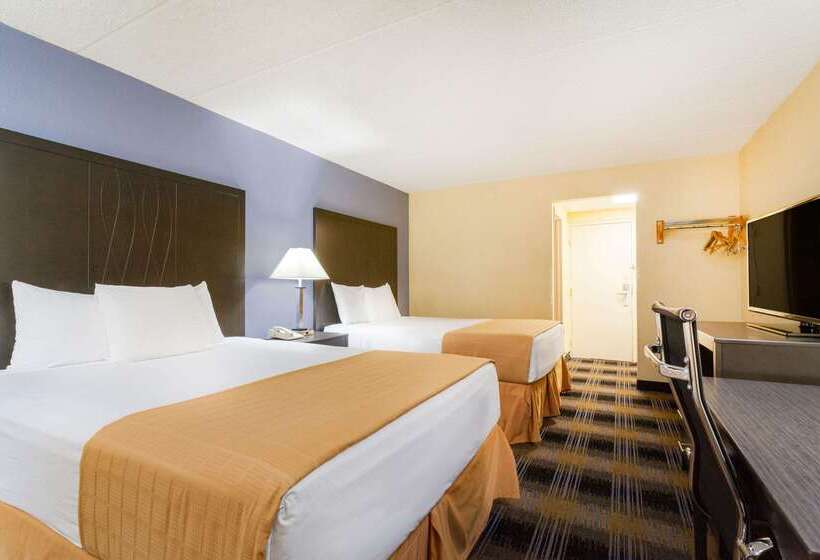 호텔 Days Inn By Wyndham Wilkes Barre