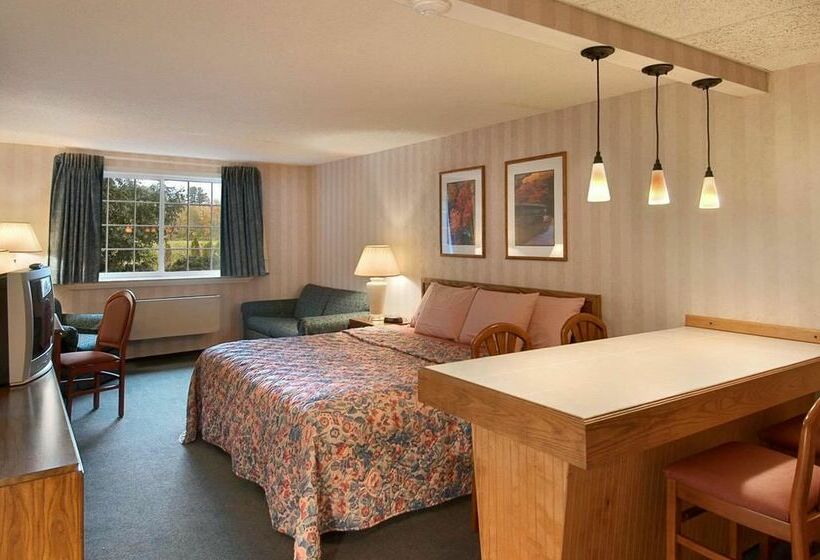호텔 Days Inn By Wyndham Shelburne/burlington