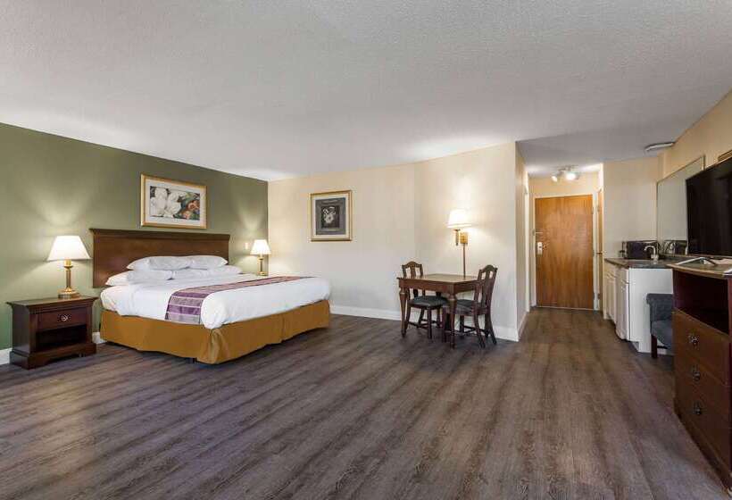 Hotel Days Inn & Suites By Wyndham Rocky Mount Golden East