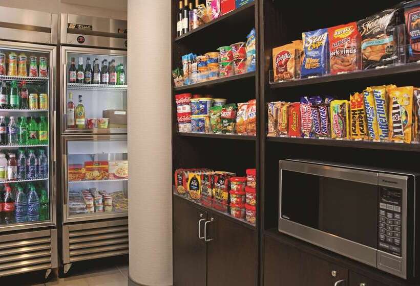 هتل Doubletree By Hilton Chicago Schaumburg