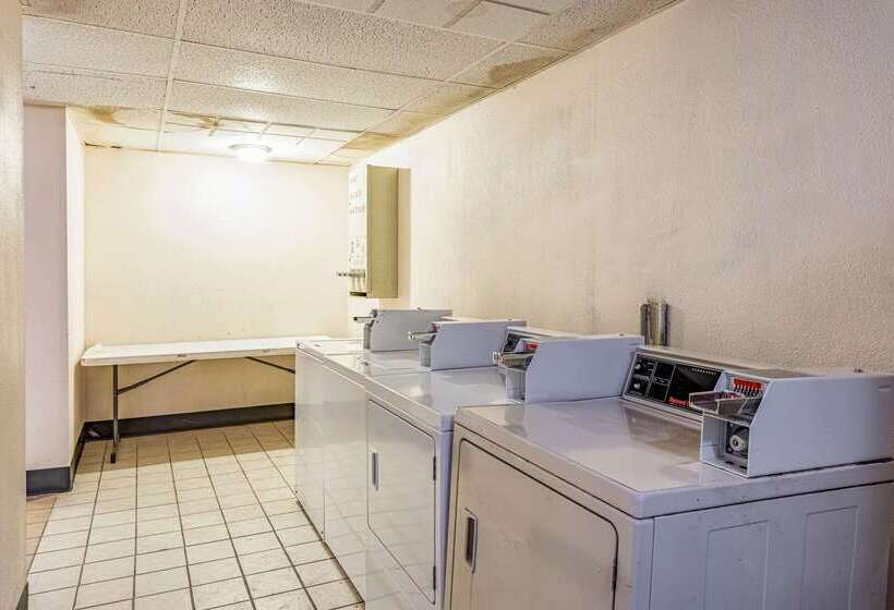 هتل Americas Best Value Inn Fredonia Ny