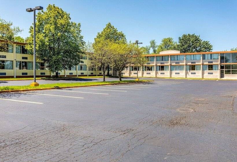 هتل Americas Best Value Inn Fredonia Ny