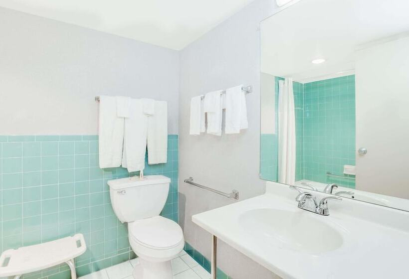هتل Americas Best Value Inn Fredonia Ny