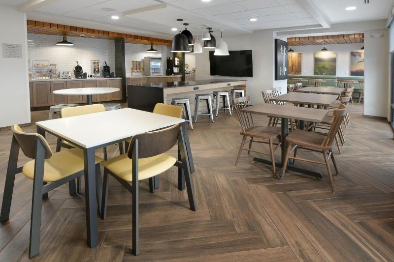 Отель Fairfield Inn & Suites By Marriott Pottstown Limerick