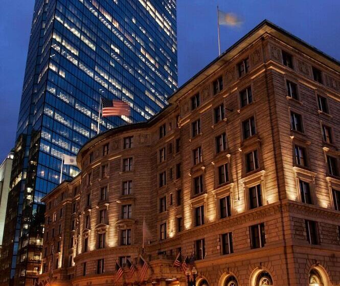 فندق Fairmont Copley Plaza