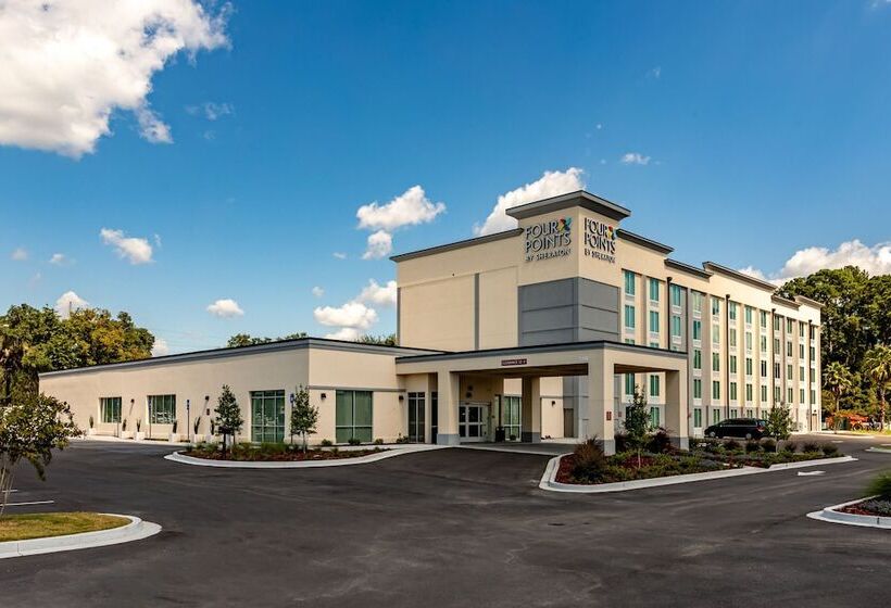 هتل Four Points By Sheraton Brunswick