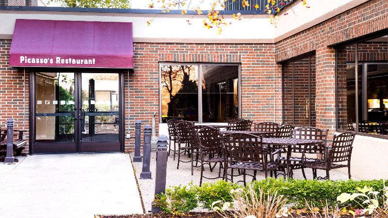Holiday Inn Hotel & Suites Warren, An Ihg