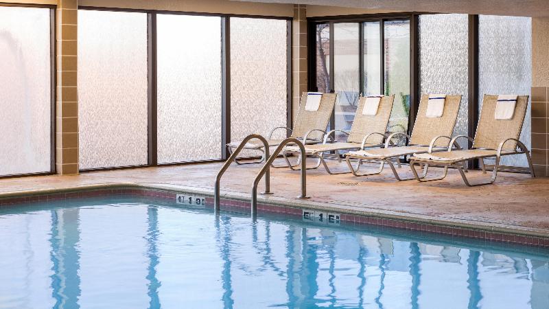Holiday Inn Hotel & Suites Warren, An Ihg