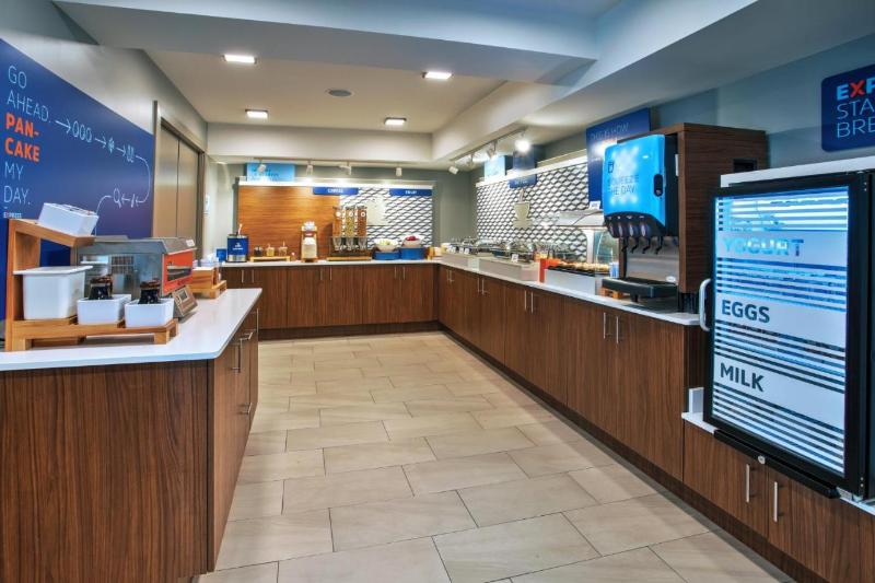 ホテル Holiday Inn Express Kitty Hawk   Outer Banks, An Ihg