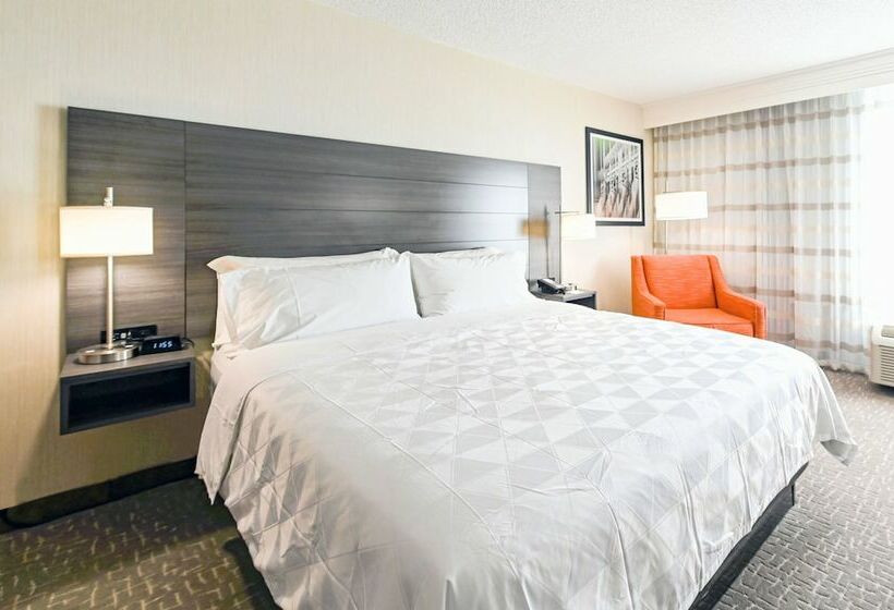 هتل Holiday Inn University Area Charlottesville, An Ihg