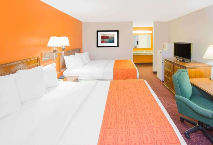 هتل Howard Johnson By Wyndham Dothan