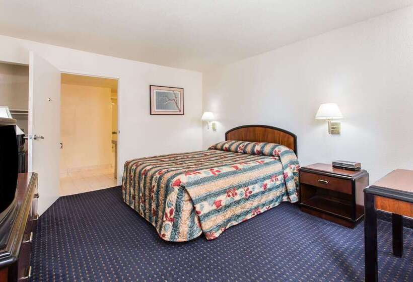 ホテル Knights Inn Virginia Beach Lynnhaven