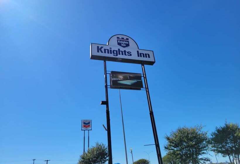 ホテル Knights Inn San Antonio Near Frost Bank Center