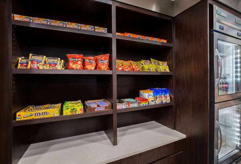 فندق La Quinta Inn By Wyndham Everett