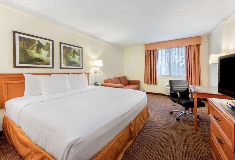 هتل La Quinta By Wyndham Ft Lauderdale Cypress Creek