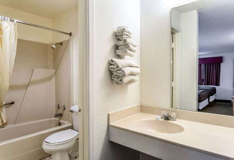فندق Rodeway Inn Carlsbad Caverns Area
