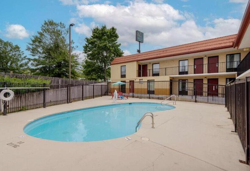 فندق Quality Inn