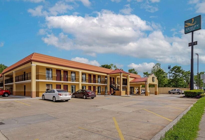 فندق Quality Inn