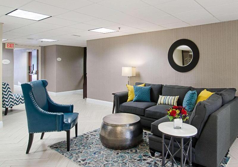هتل Quality Inn And Suites
