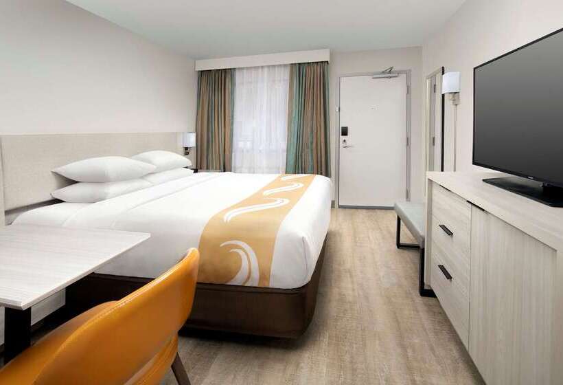 בית מלון כפרי Quality Inn Atlantic Beachmayo Clinic Jax Area