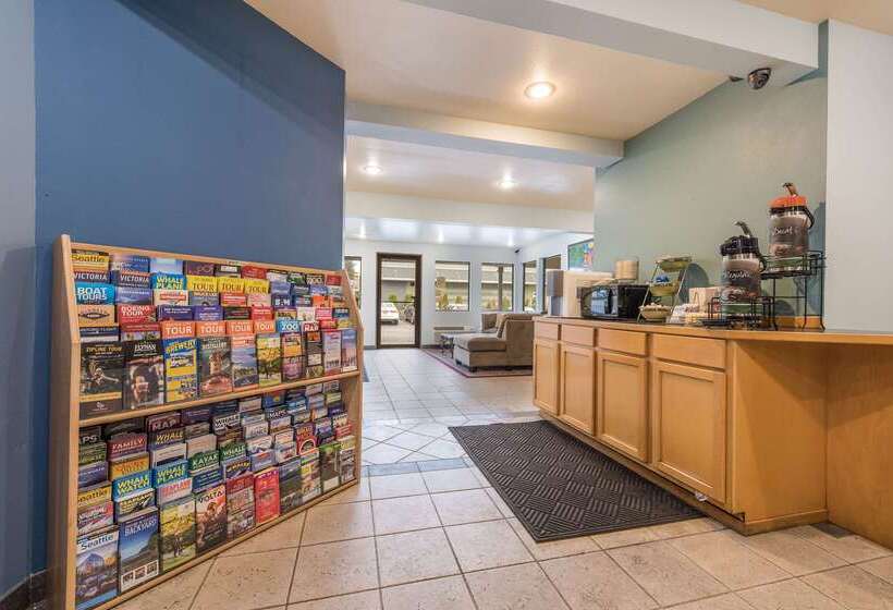 هتل Quality Inn Bellevue