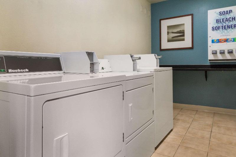 هتل Quality Inn Bellevue