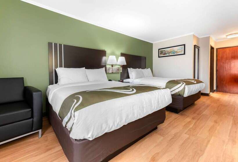 Отель Quality Inn