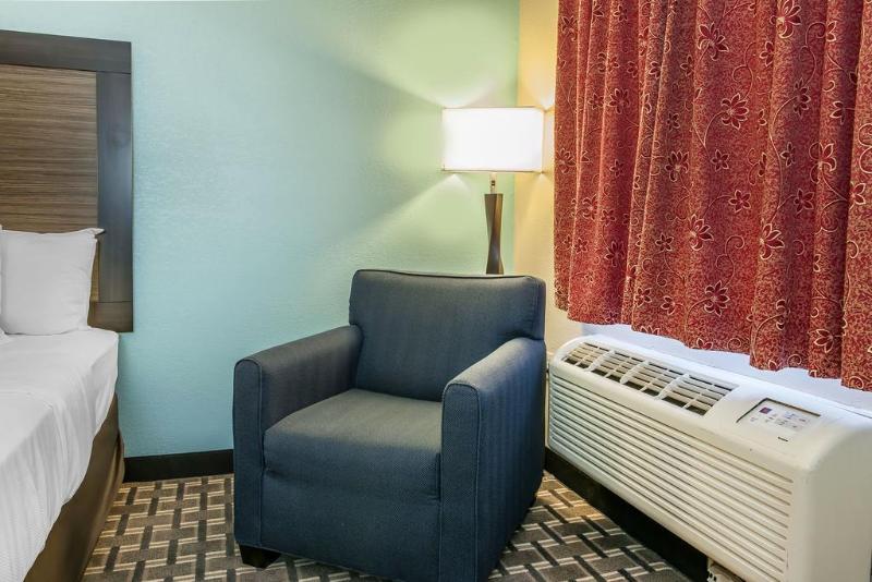 호텔 Quality Inn