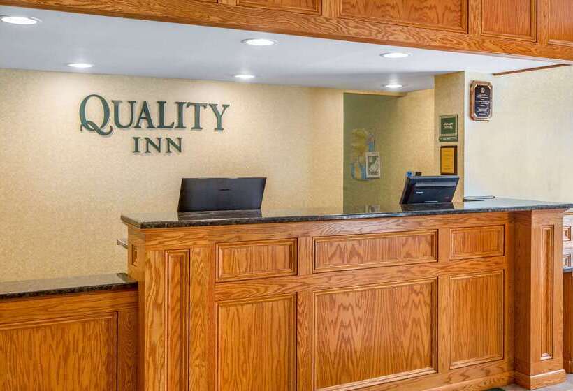 בית מלון כפרי Quality Inn Ledgewood  Dover
