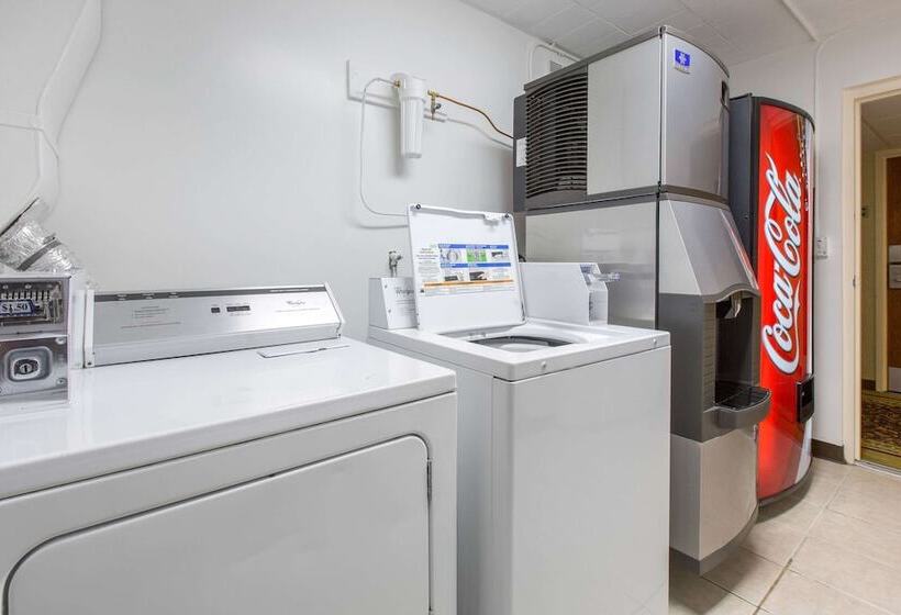 בית מלון כפרי Quality Inn Ledgewood  Dover