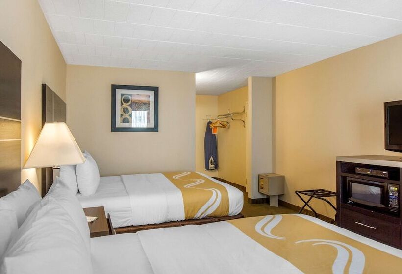 בית מלון כפרי Quality Inn Ledgewood  Dover