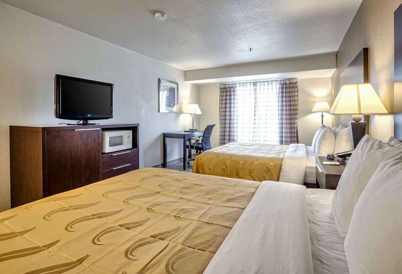 ホテル Quality Inn Near Six Flags Discovery Kingdomnapa Valley