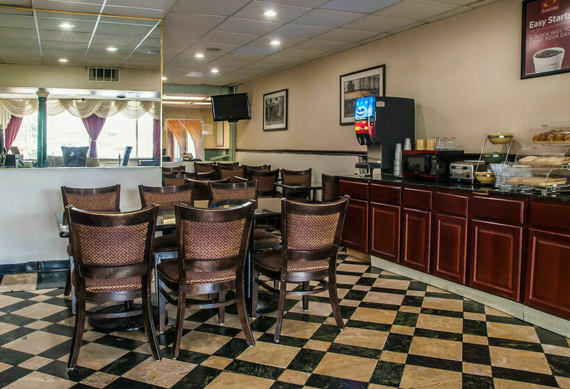 فندق Sunset Lodge