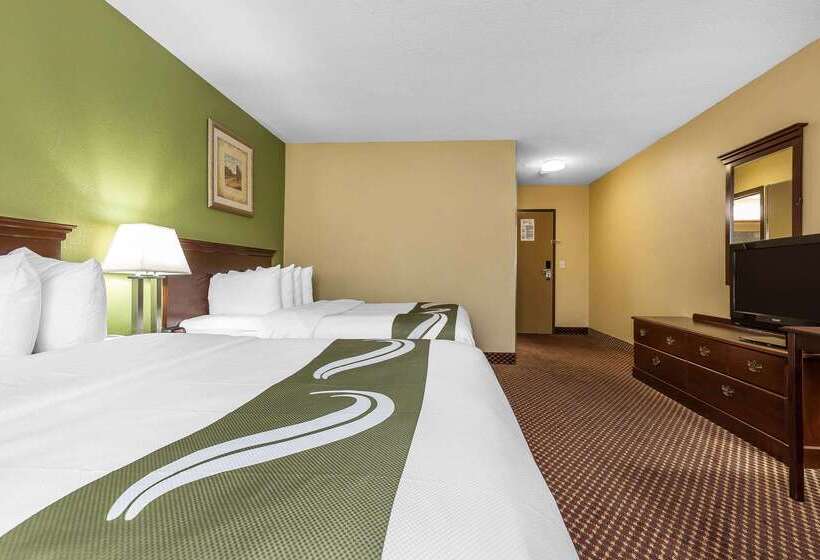 Hotel Quality Inn & Suites Bloomington University Area