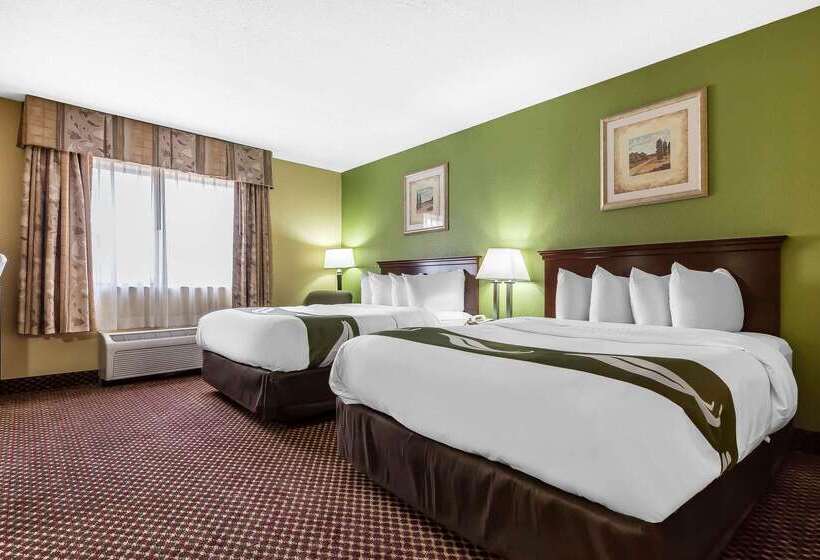 هتل Quality Inn & Suites Bloomington University Area