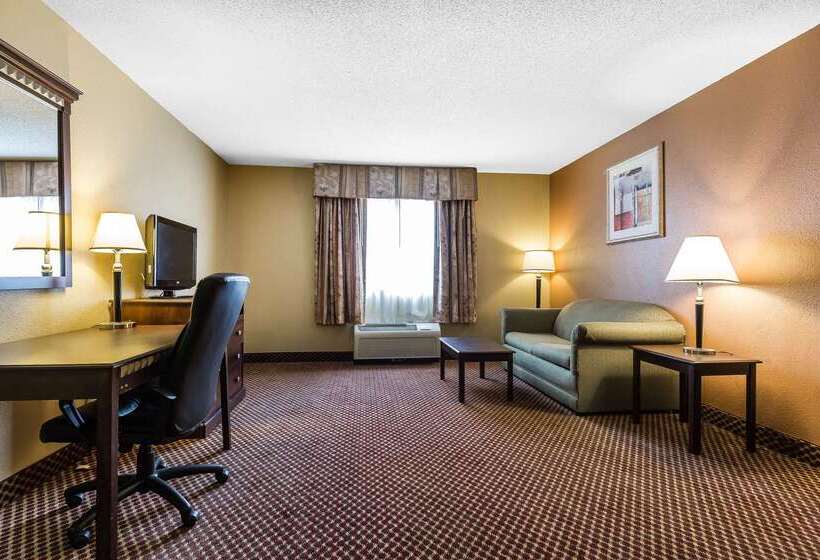 Hotel Quality Inn & Suites Bloomington University Area