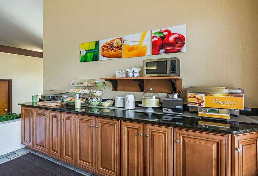 בית מלון כפרי Quality Inn & Suites Frostburgcumberland