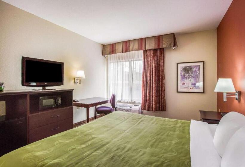 호텔 Quality Inn & Suites Lawrence University Area