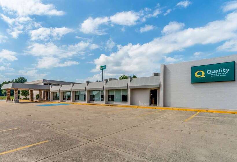 酒店 Quality Inn & Suites Vandalia Near I70 And Hwy 51