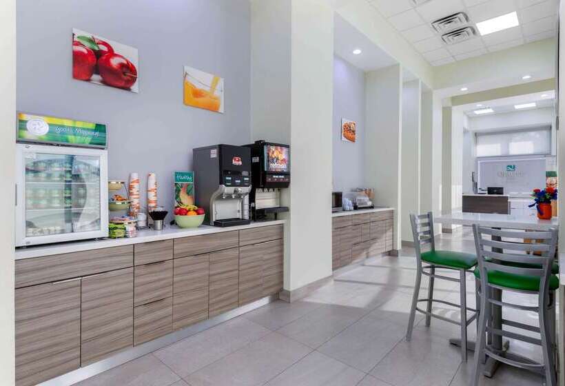 هتل Quality Inn University North I75