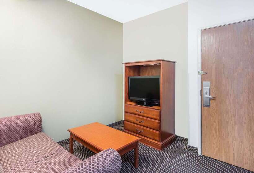 فندق Ramada By Wyndham Columbia