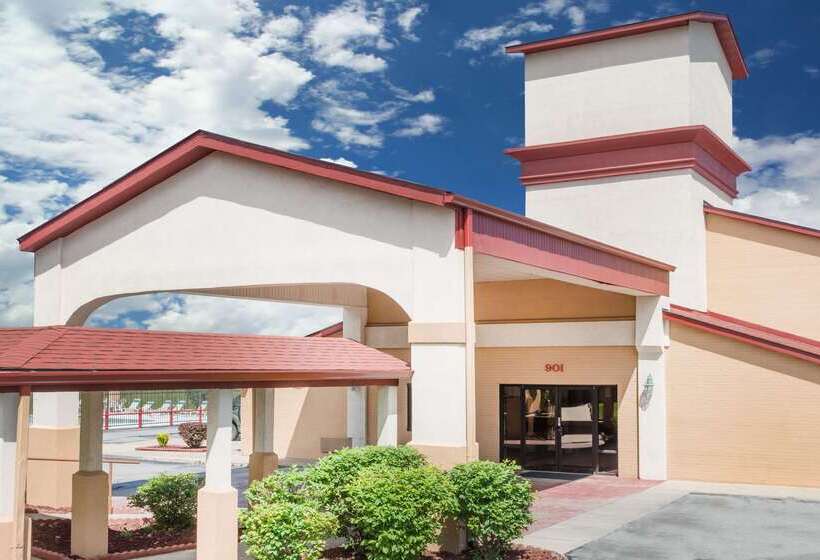 فندق Ramada By Wyndham Columbia